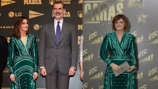 A reação hilariante de Júlia Pinheiro ao facto de Letizia ter usado um vestido igual ao seu