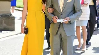 Já pode comprar o vestido que Amal Clooney usou no casamento de Meghan Markle e Harry