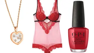 Diamantes, lingerie e vernizes para elas no dia de São Valentim