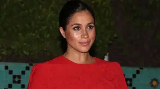 A mensagem que escondia o primeiro vestido usado por Meghan Markle na visita oficial a Marrocos