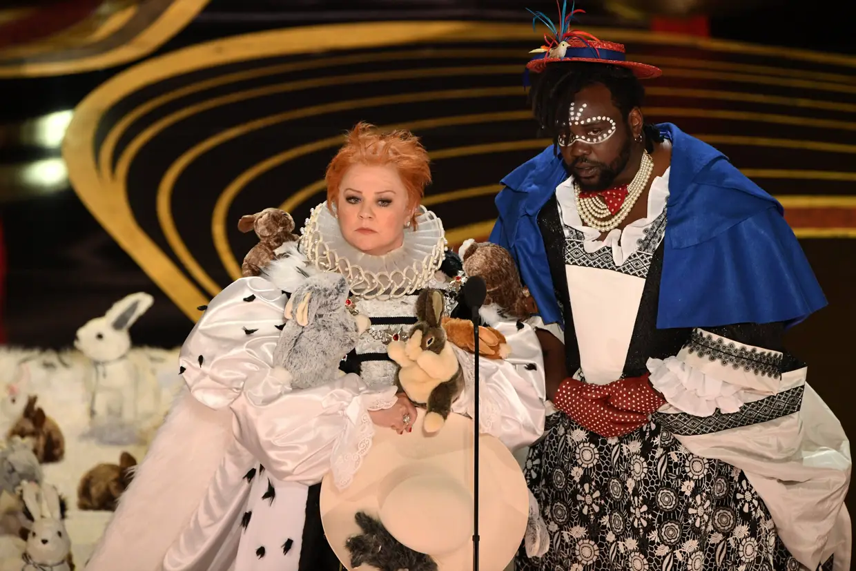Melissa McCarthy e Brian Tyree 