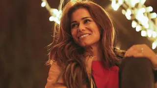 Cláudia Vieira revela fotografia da filha: "já estou a morrer de saudades"