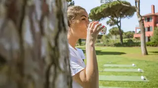 Iara Rodrigues dá dicas para quem tem dificuldade em beber água