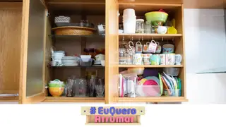 #EuQueroArrumar - Maria Otília está perdida no que toca a “estratégias de arrumação” a aplicar na cozinha!