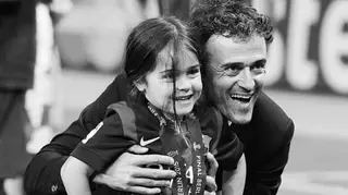 Ex-selecionador espanhol revela que filha de 9 anos morreu: "Vamos ter muitas saudades tuas"