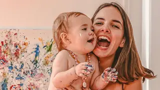 Mafalda Sampaio mostra ‘look’ original da filha no seu primeiro dia de escola