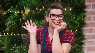 Filipa Gomes brinda fãs com imagens encantadoras da filha pronta para o Halloween