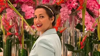 Sofia Ribeiro brilha na Arábia Saudita com vestido exuberante criado por João Rôlo