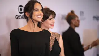 Sara Matos aposta na simplicidade com um toque de ousadia nos prémios Emmy Internacional