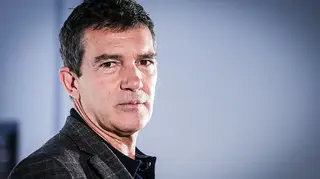 Após polémica sobre falta de diversidade nos Óscares, Antonio Banderas é considerado ator 'de cor'