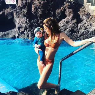 Jessica Athayde com o filho, Oliver