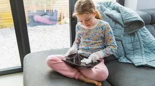 Não sabe o que fazer com os miúdos em casa? Espreite este calendário familiar ajustado ao coronavírus