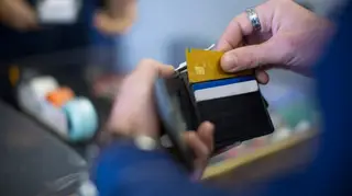 Renove documentos pessoais sem sair de casa