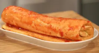 Torta de Pão de Ló com Doce de Tomate feita por Cristina Ferreira