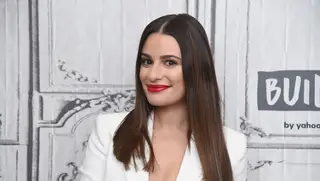 Grávida, Lea Michele é vista pela primeira vez depois de acusações de racismo