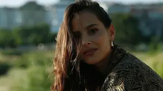 Mariana Monteiro posa em 'lingerie' e conquista inúmeros elogios nas redes sociais: "Maravilhosa"