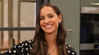 Mariana Monteiro mostra o seu lado mais ousado ao posar em 'lingerie': "Lindíssima"