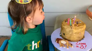 Criança pede bolo com episódio mórbido de 'O Rei Leão' e o motivo vai surpreendê-lo