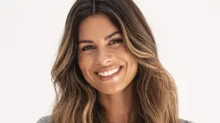 Carolina Loureiro muda de visual: "Adeus cabelo. Olá, nova personagem"