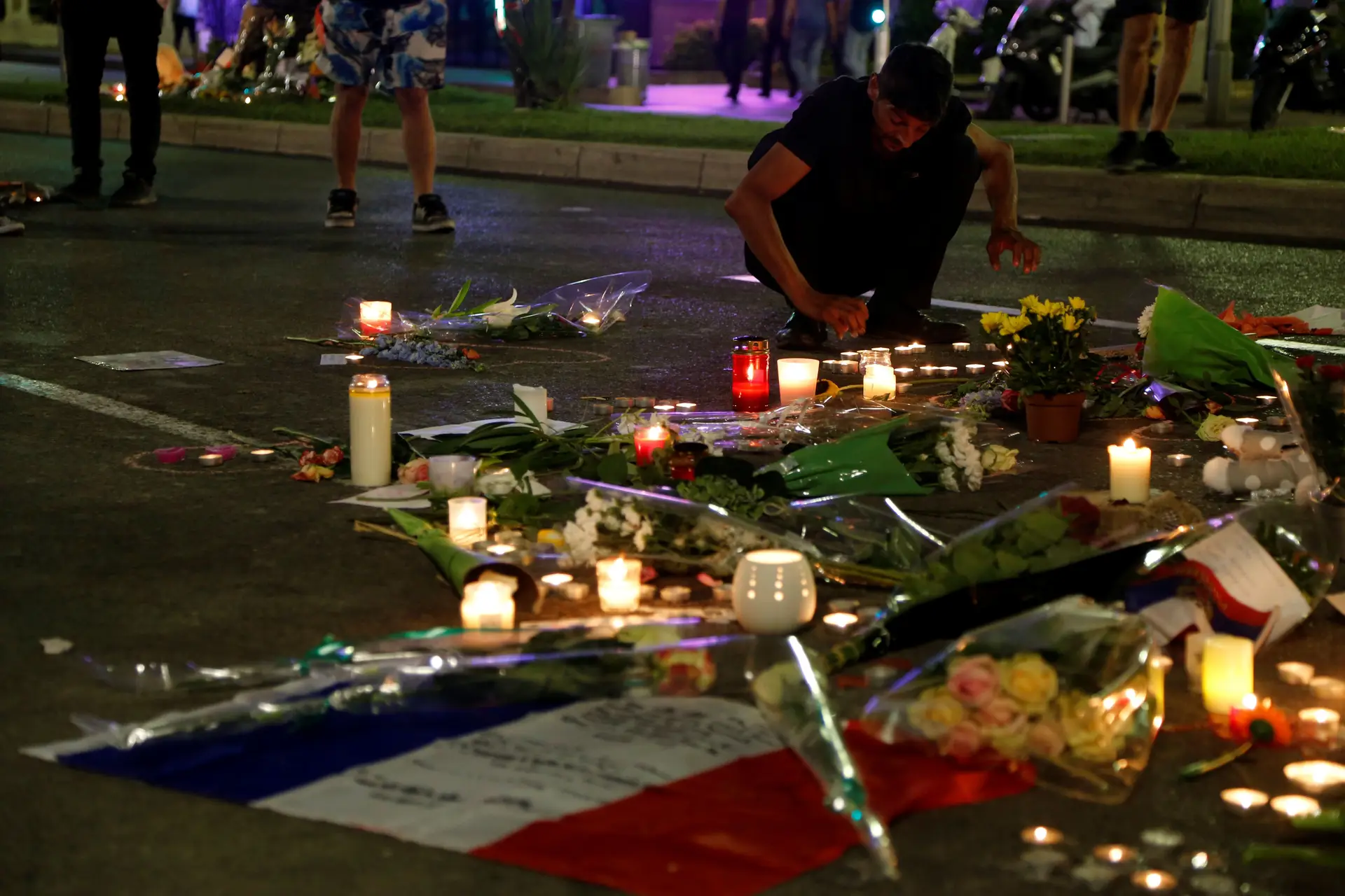 Polícia francesa pede a Nice para destruir vídeos do ataque