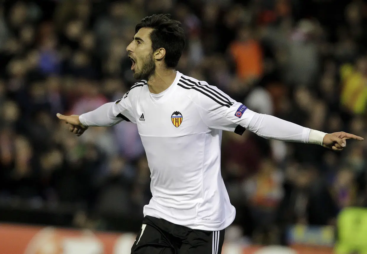 5. André Gomes, 35 milhões de euros + 20 variáveis (do Valência para o FC Barcelona)