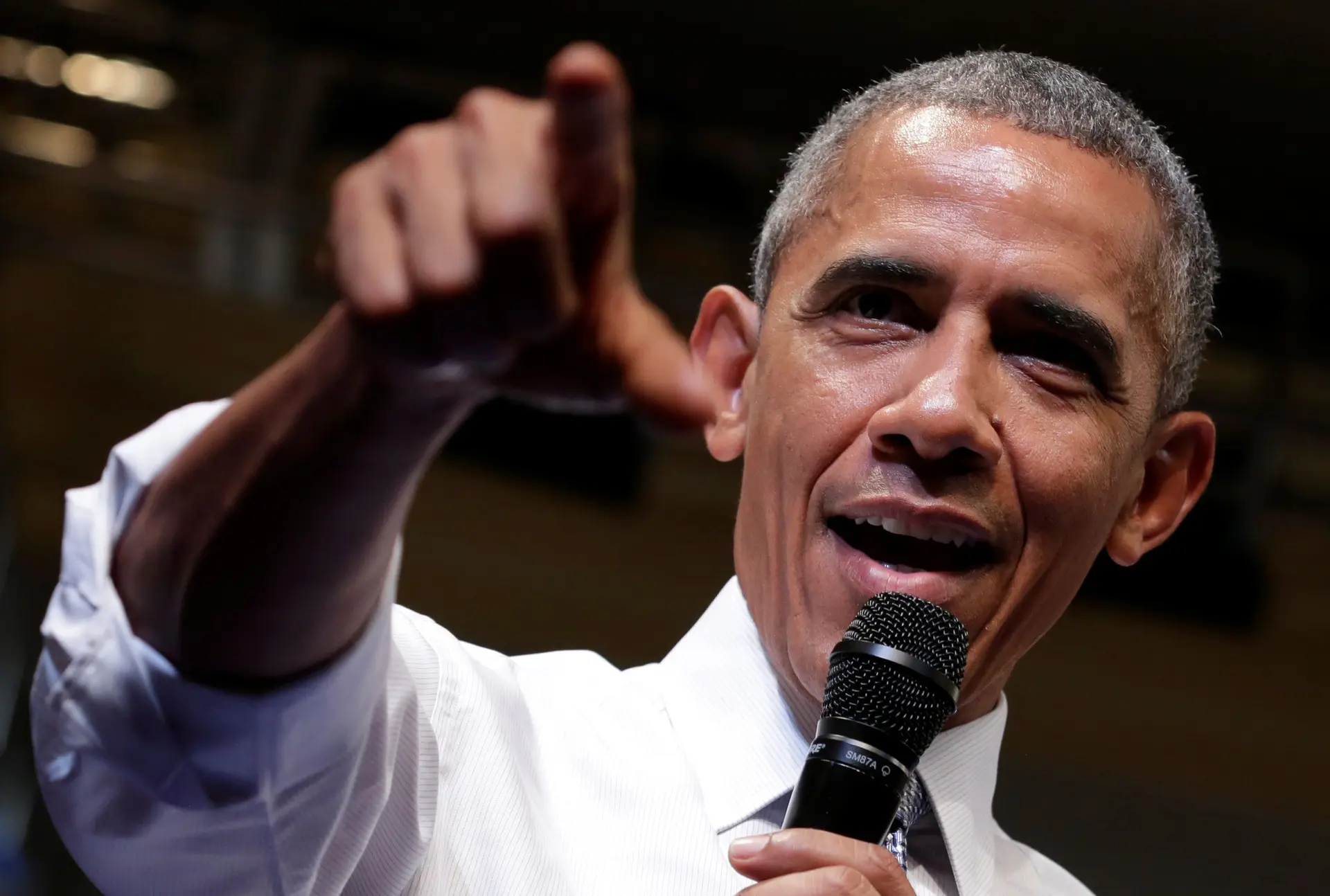 Obama reduz penas de 214 reclusos em apenas um dia