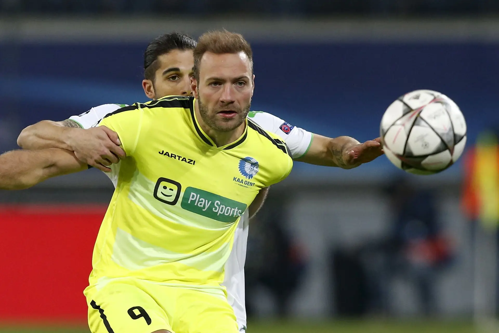 FC Porto contrata avançado belga Laurent Depoitre