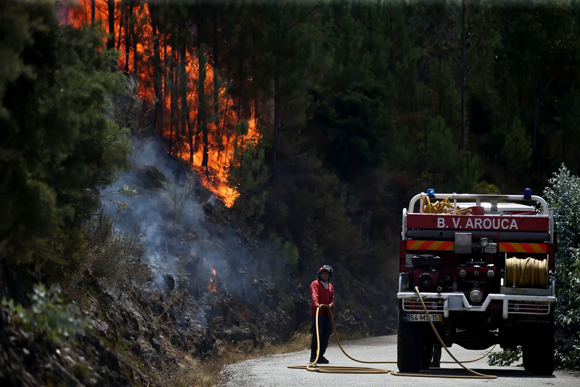 Fogo de Arouca atinge S. Pedro do Sul e é "o mais preocupante"