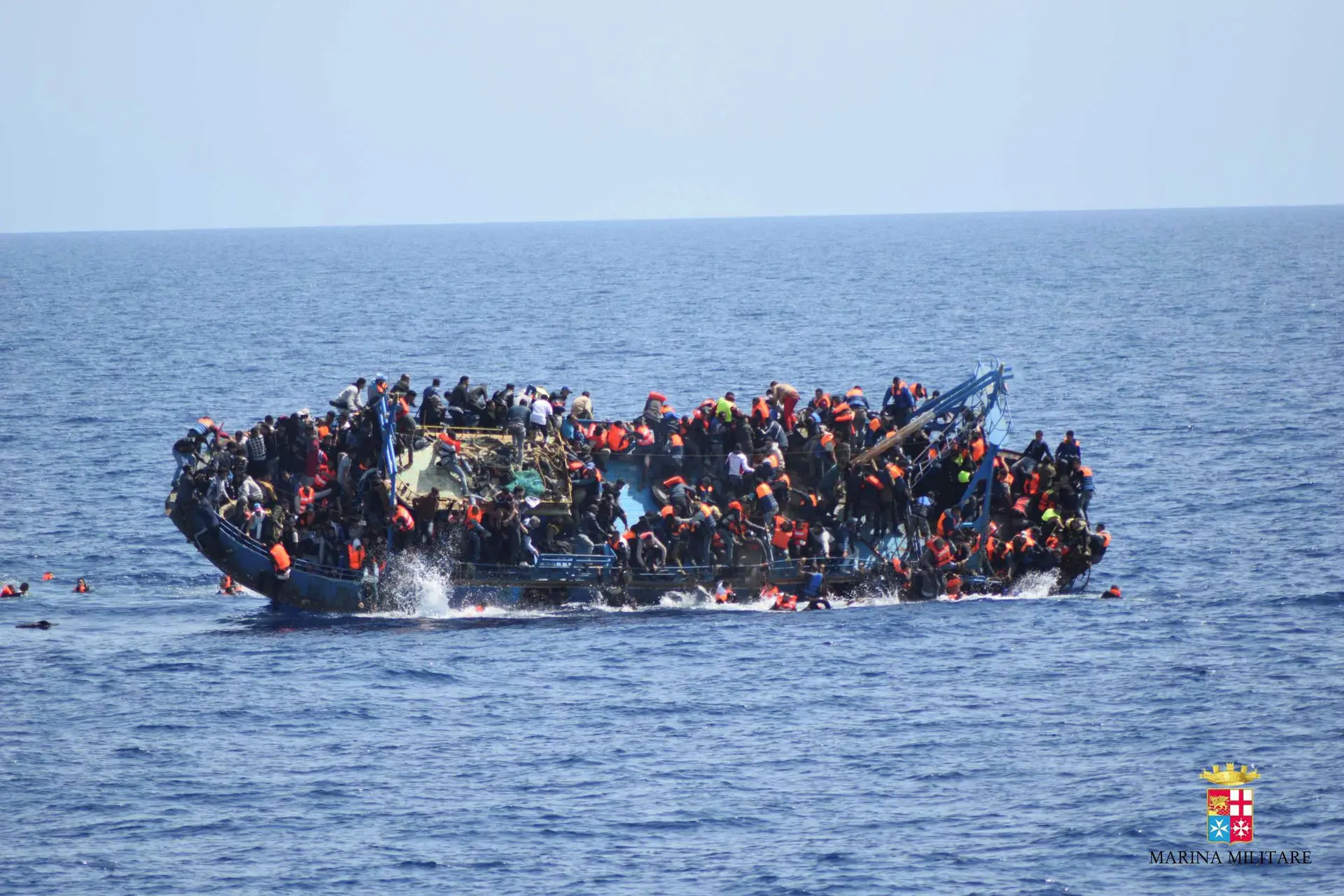 Cerca de 80% dos corpos que chegam às equipas foresenses na Grécia são refugiados