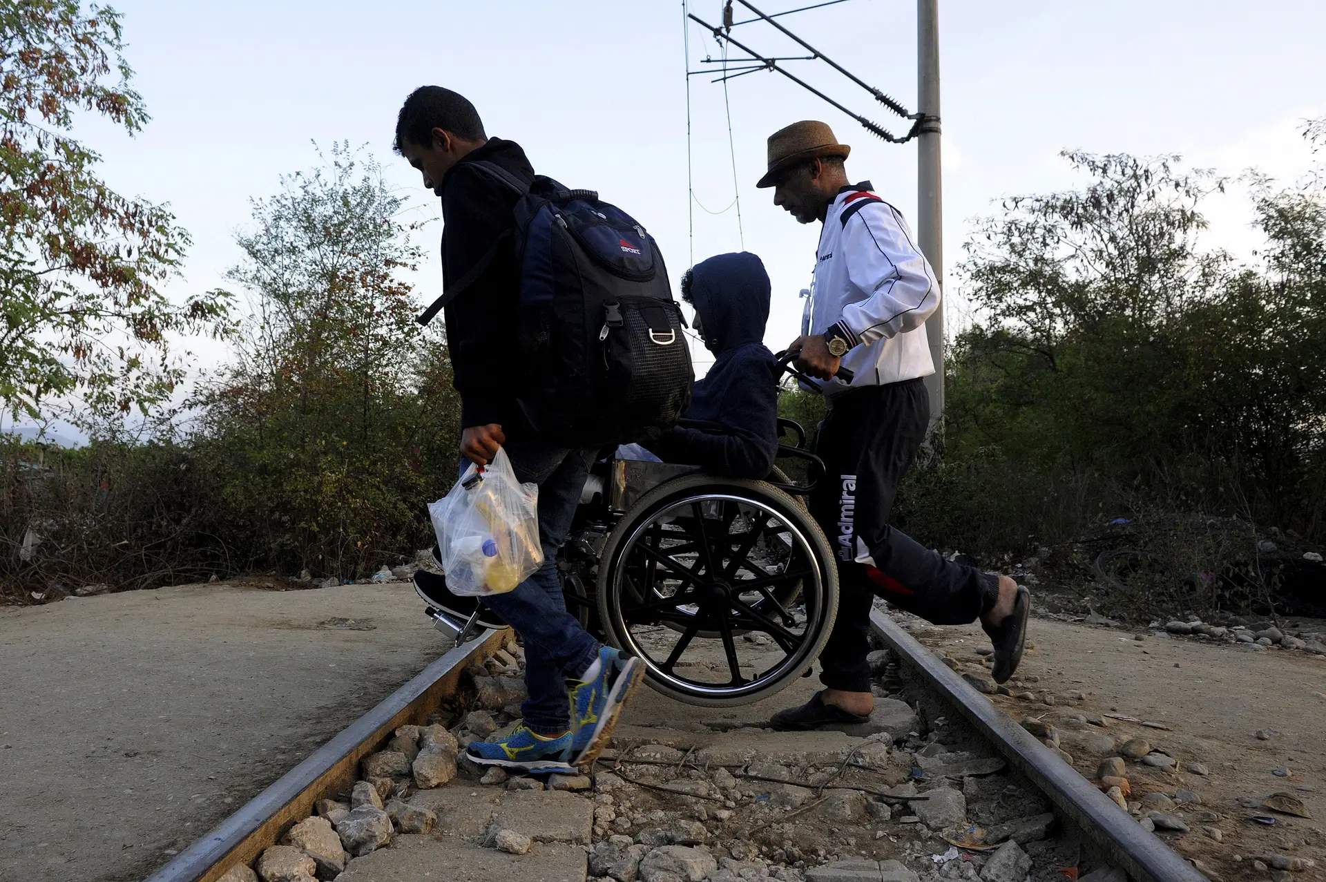Europa vira costas a migrantes com incapacidade e vítimas de tortura, denuncia agência