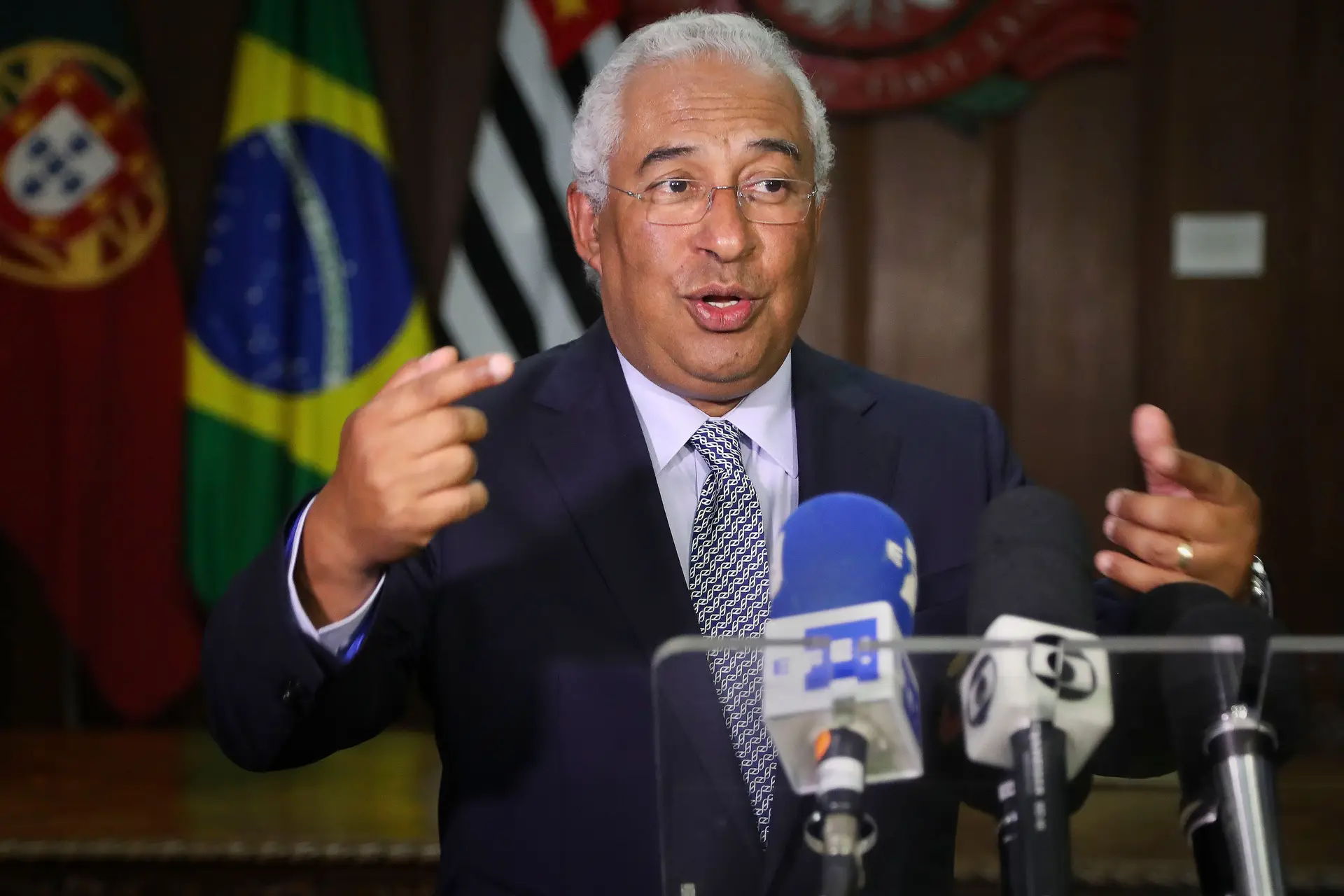 Costa salienta que viragem do OE tem de ser feita com calma