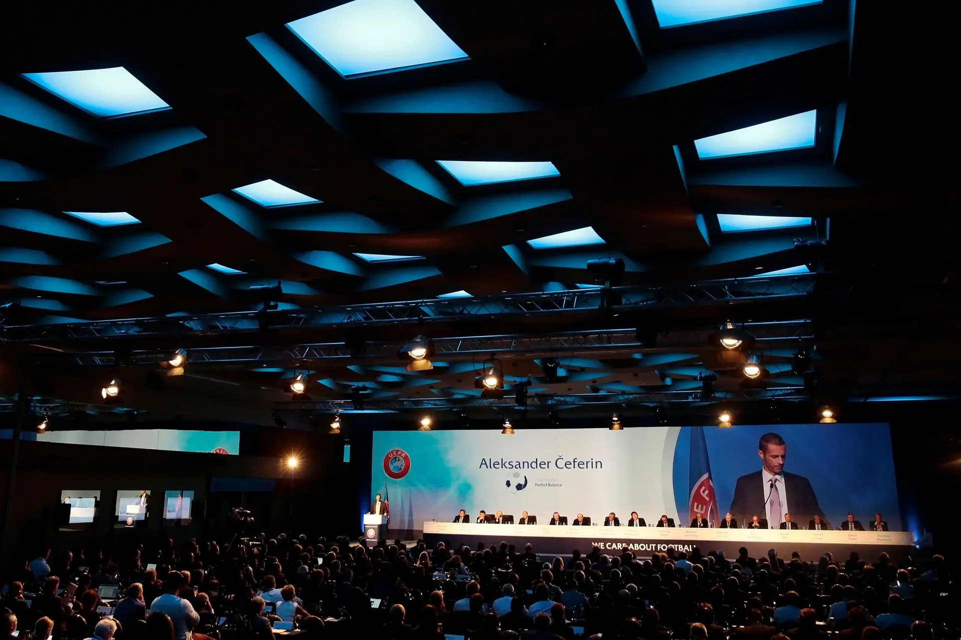 Aleksander Ceferin eleito presidente da UEFA