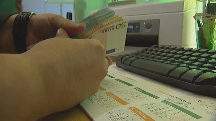 Prazo para pagamento especial de dívidas ao Estado alargado até sexta-feira