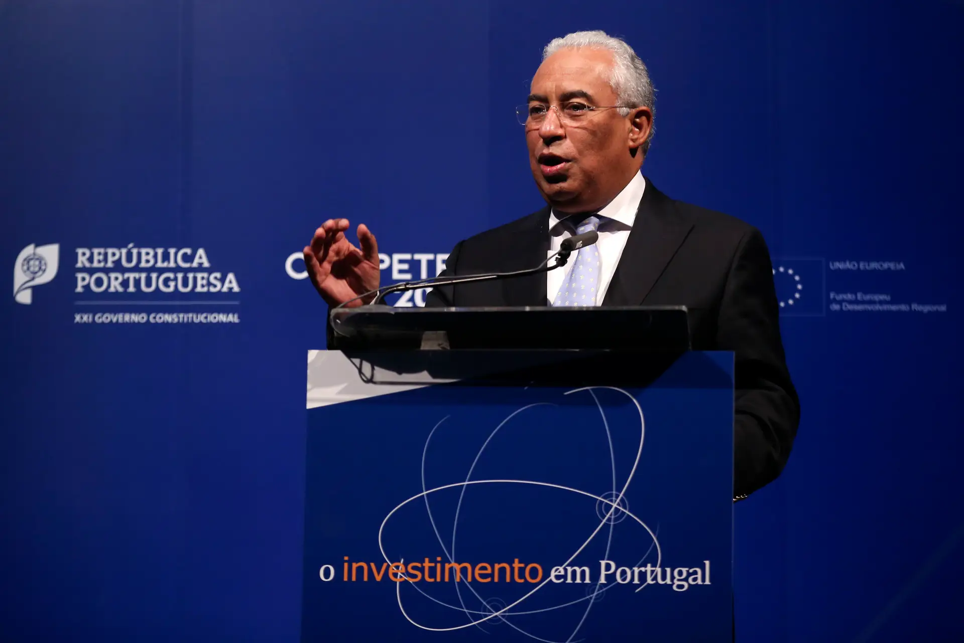 António Costa quer acelerar execução de fundos comunitários