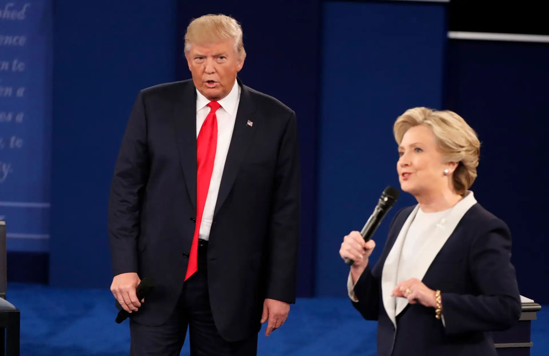 Hillary lidera primeira sondagem após gravação de Trump