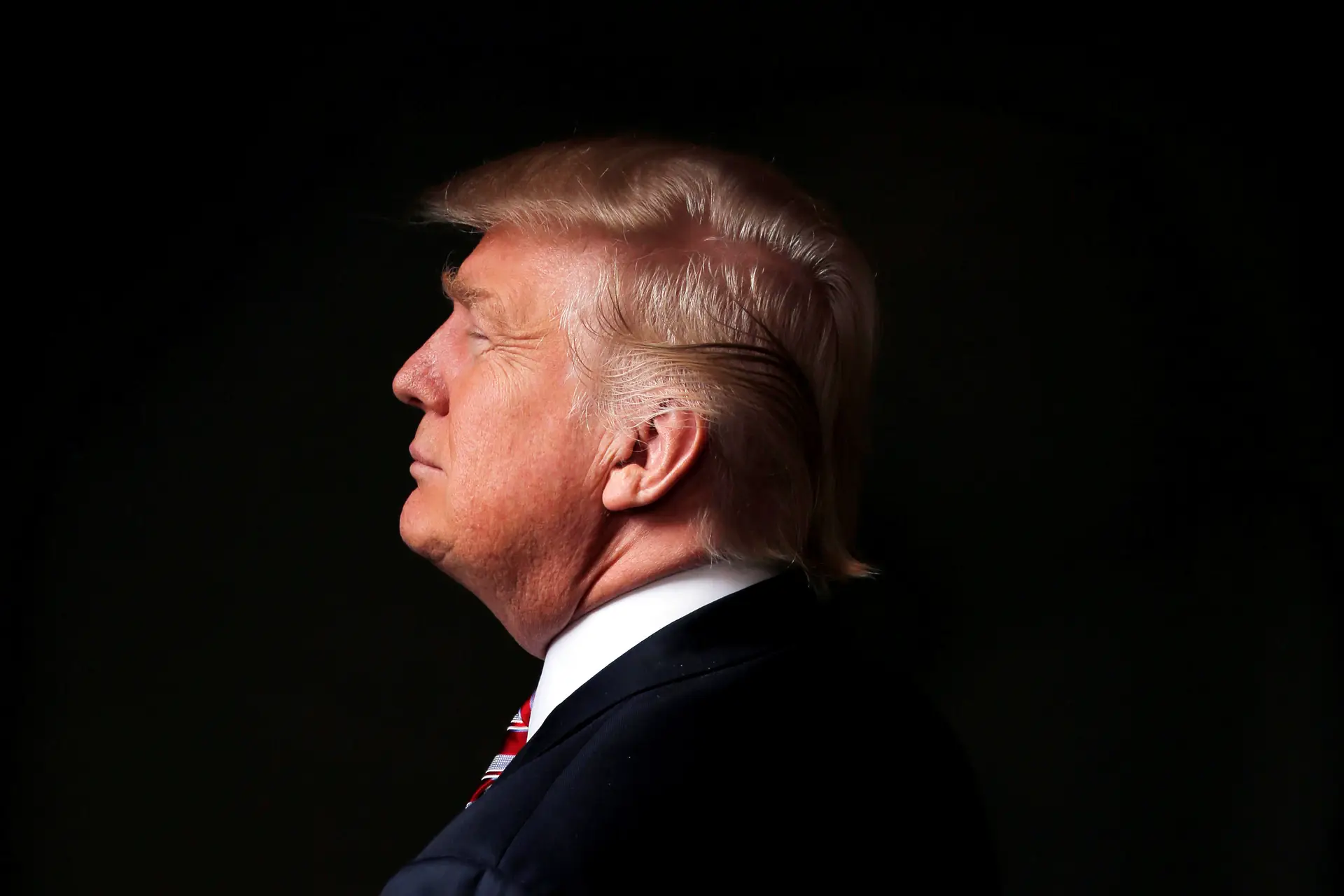 Financiadores republicanos pedem ao partido para retirar apoio a Trump