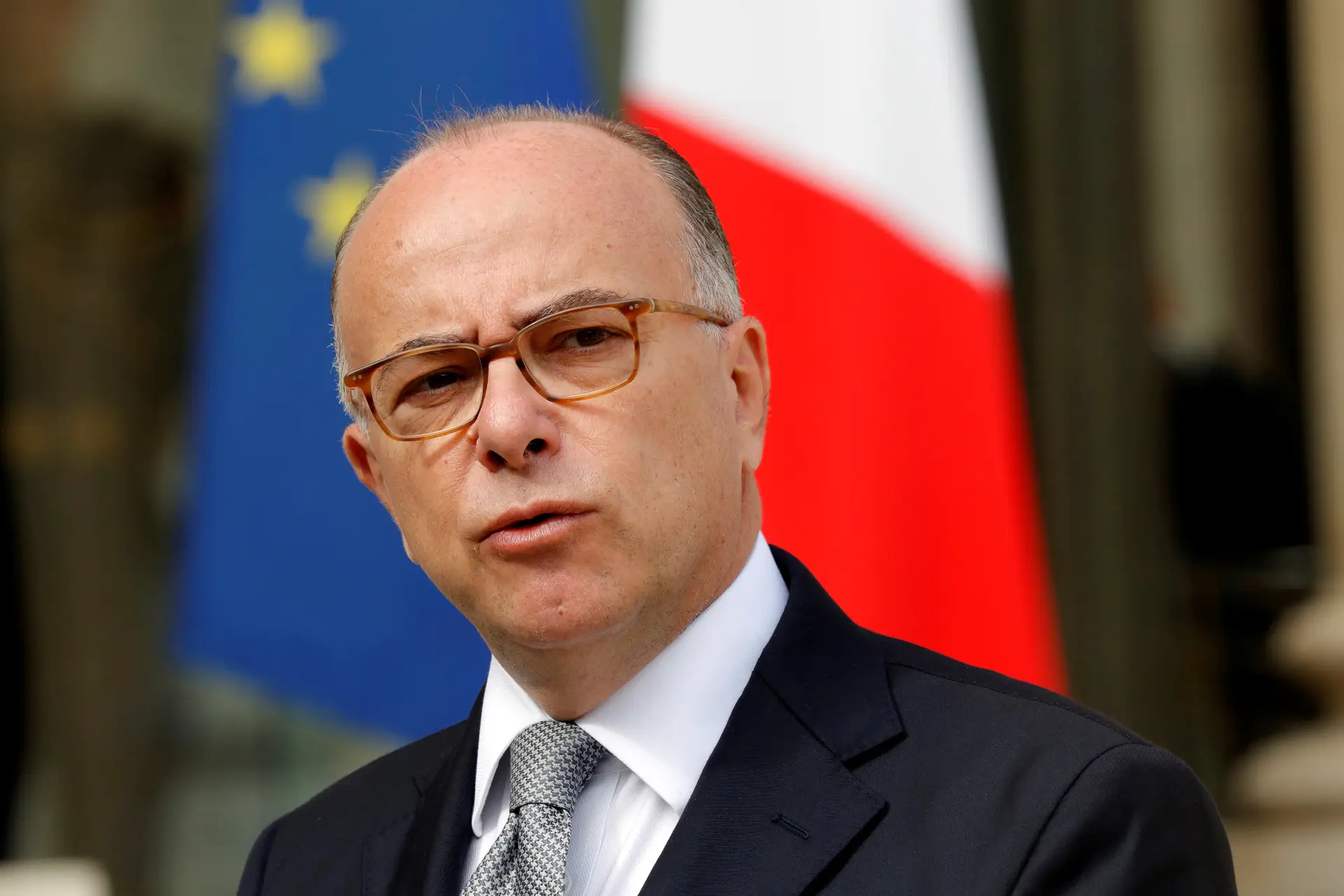 França insiste que Londres deve cumprir "dever moral" para com menores de Calais