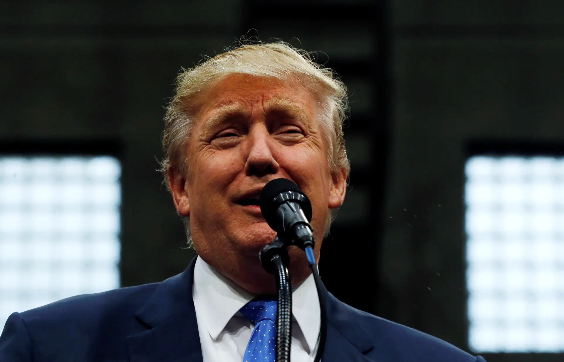 Trump vai gastar 100 milhões de dólares do seu próprio dinheiro nas eleições