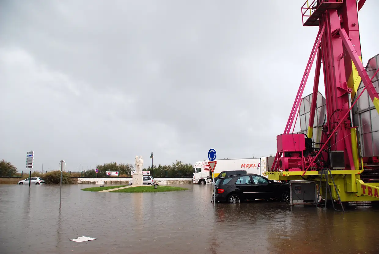 SIC Notícias | Mau tempo em Faro volta a provocar inundações