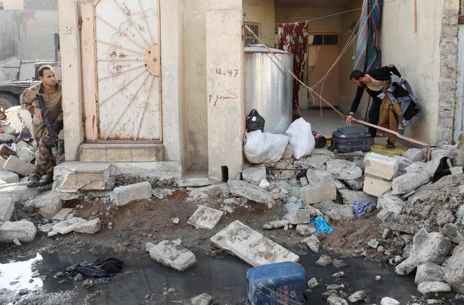 Daesh reivindica atentados suicidas que fizeram 17 mortos no Iraque