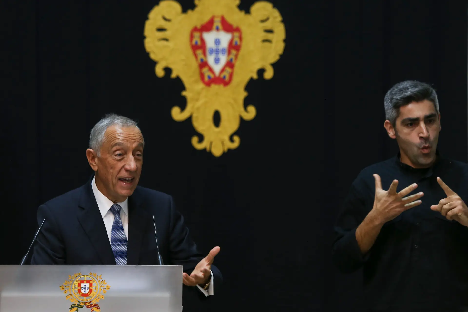 Marcelo promulga diploma que reconhece docentes de Língua Gestual