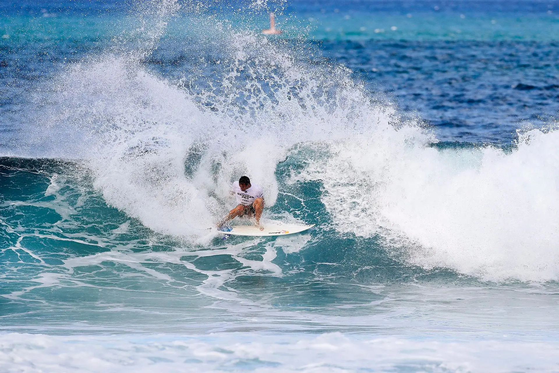 Frederico Morais e Vasco Ribeiro mantêm bons resultados no Havai