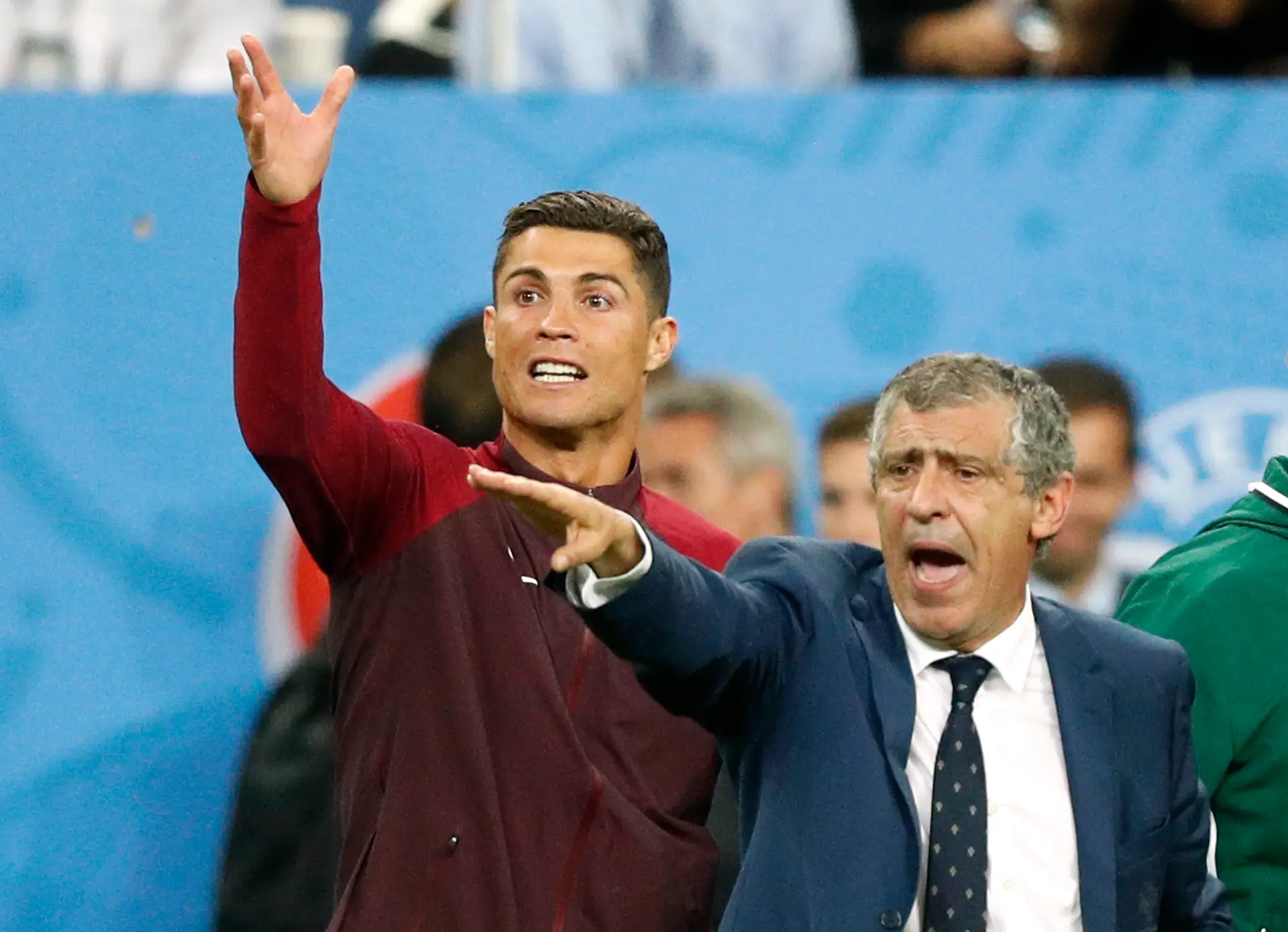 Cristiano Ronaldo e Fernando Santos nomeados para os Globe Soccer 2016