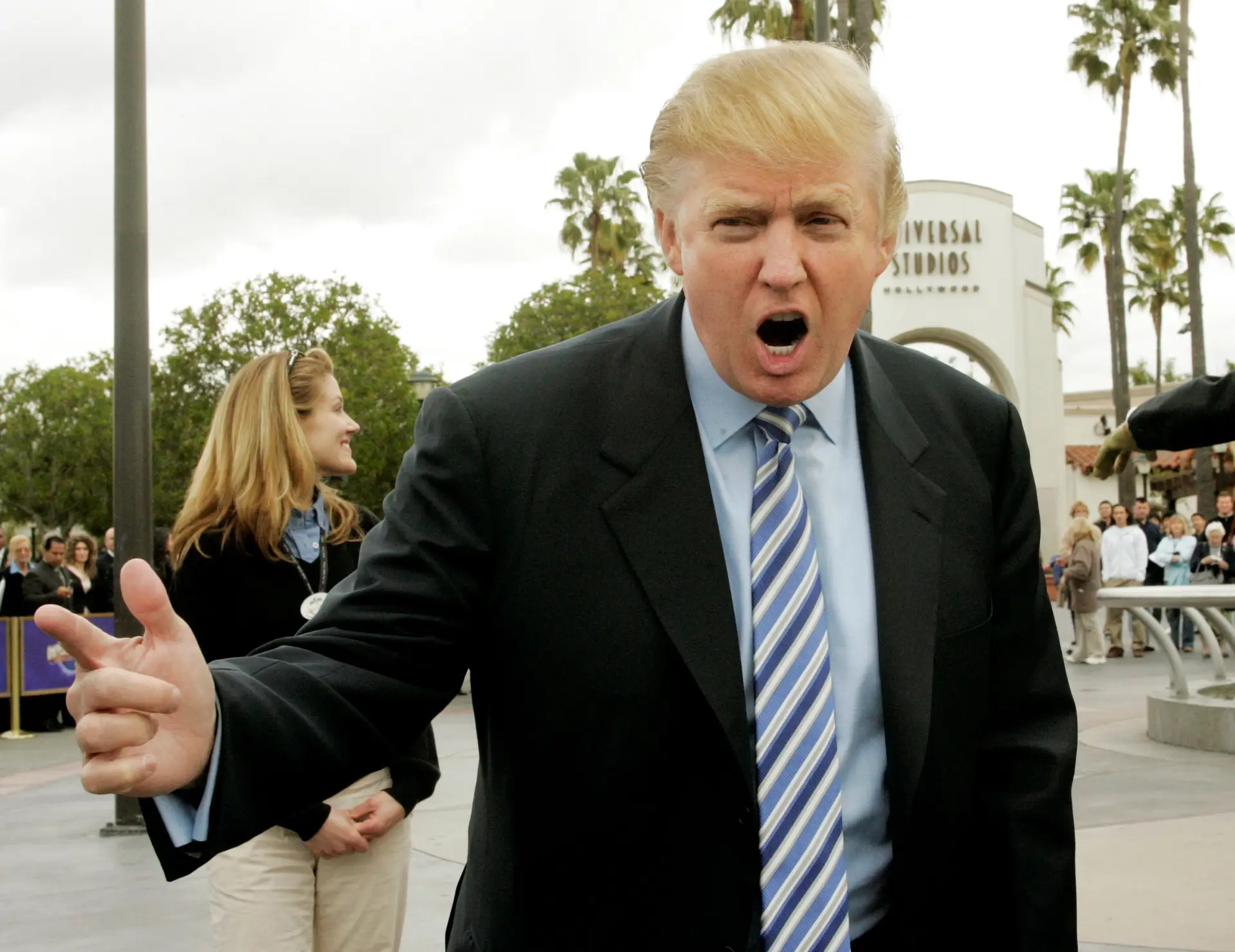 Trump paga 25 milhões de dólares para fechar processos contra universidade que criou