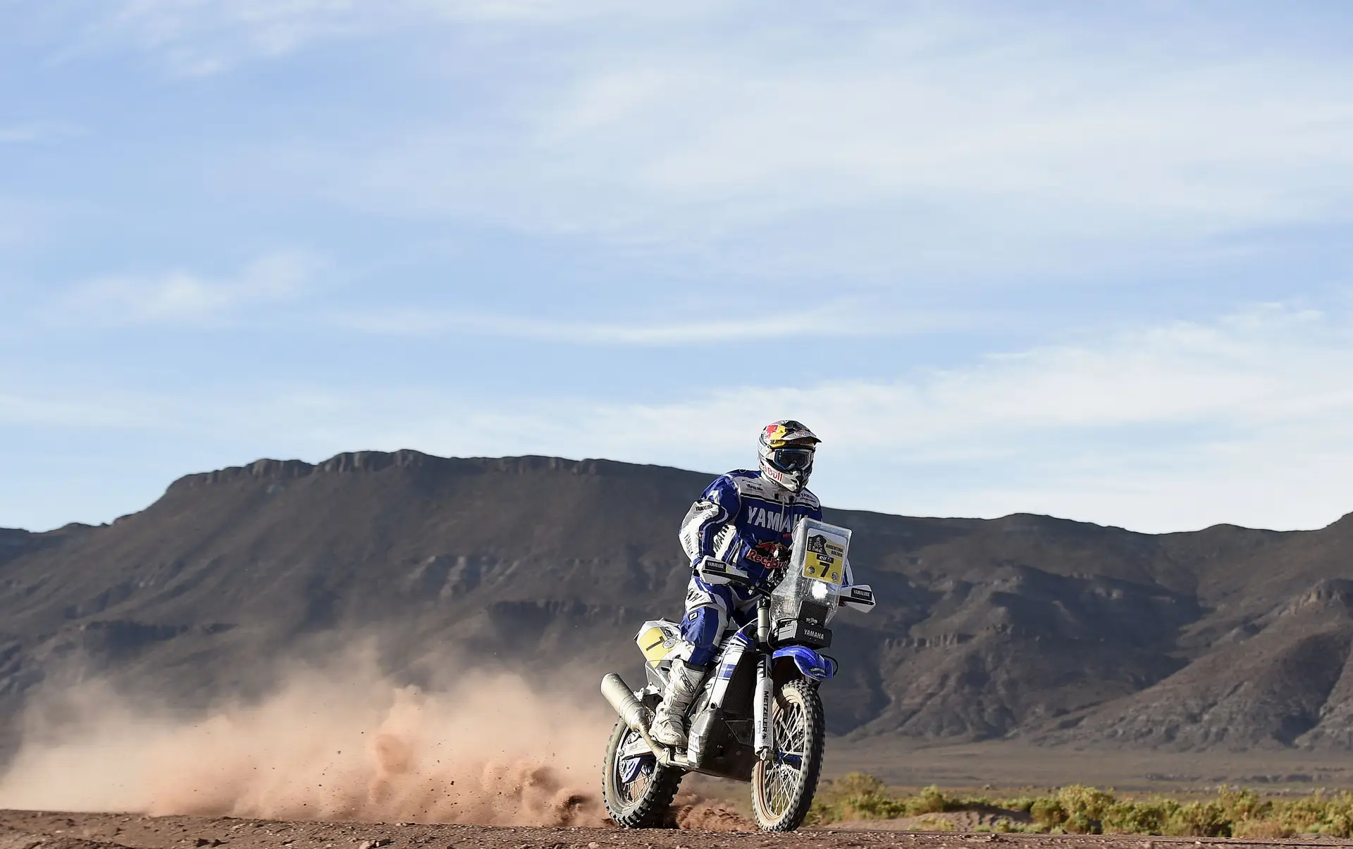 Na lista de inscritos hoje divulgada pela organização, destacam-se os nomes de Hélder Rodrigues (Yamaha) (na imagem), terceiro em 2011 e 2012, e de Paulo Gonçalves (Honda), segundo em 2015. (Arquivo)