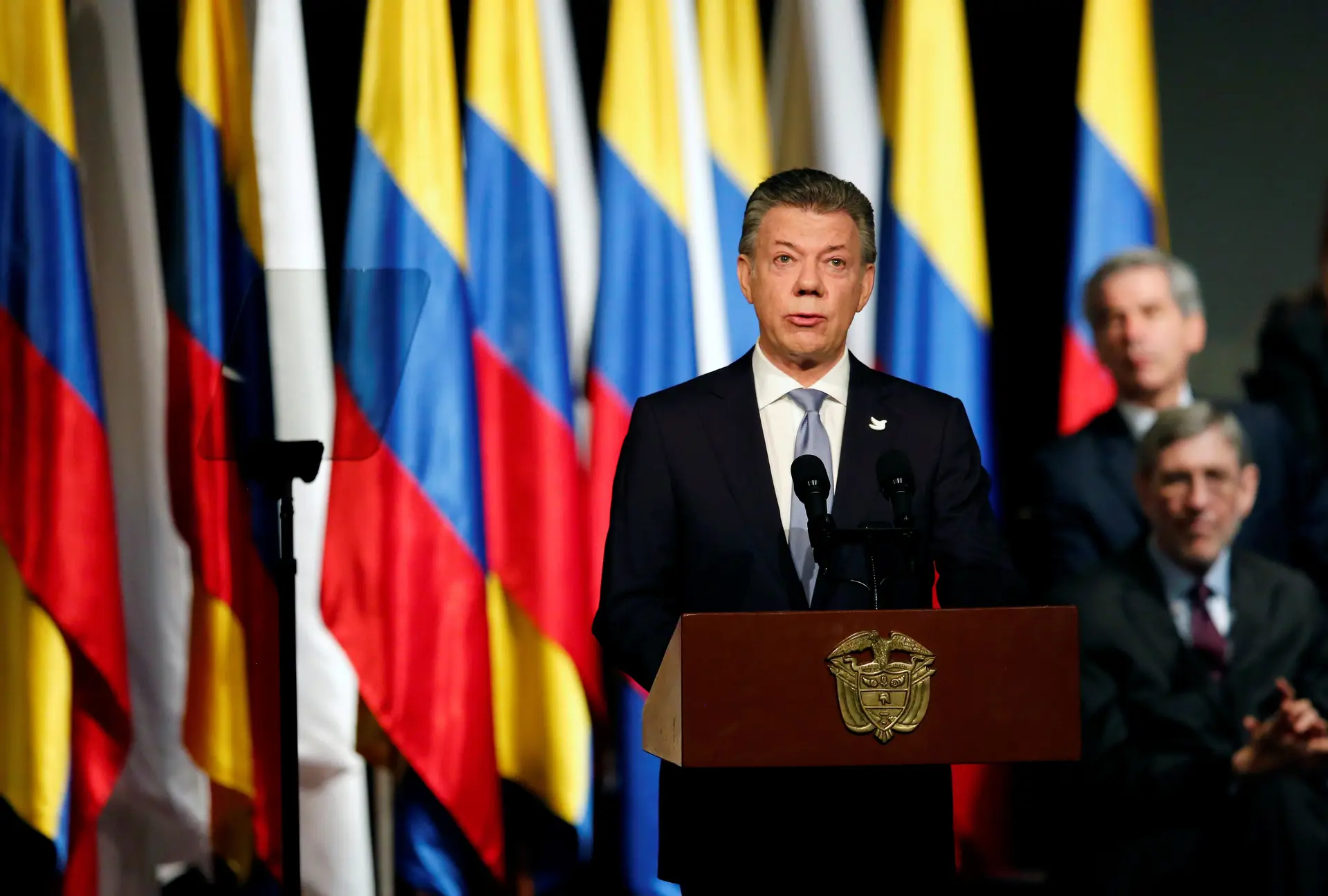 Colômbia queixa-se a Caracas pelo encerramento unilateral da fronteira