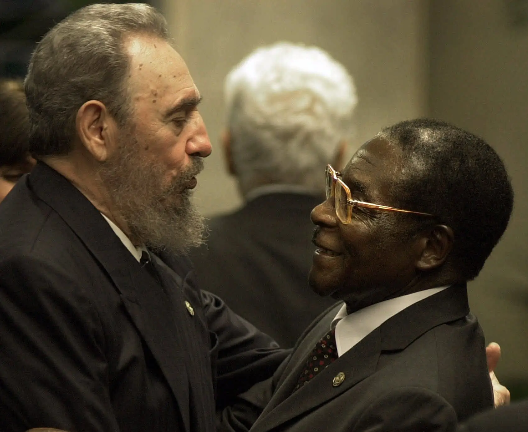 As relações entre Fidel Castro e Angola