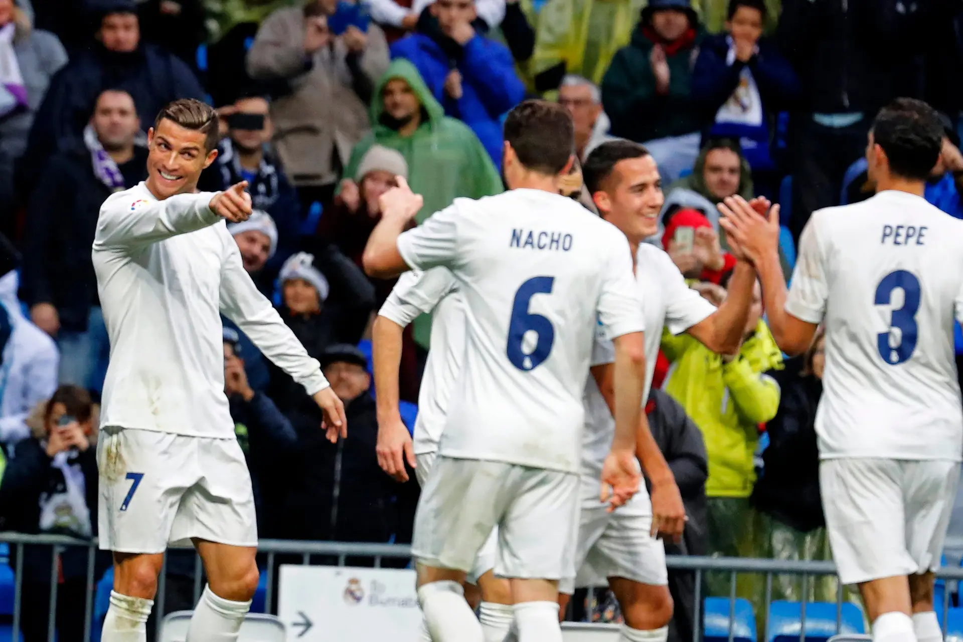Bis de Cristiano Ronaldo vale triunfo sofrido ao Real Madrid