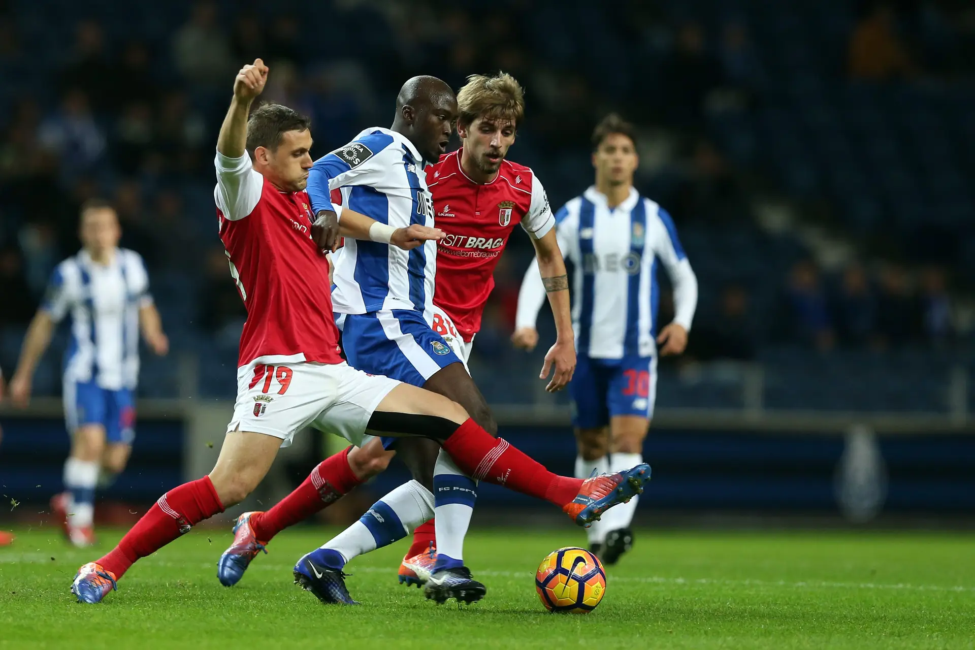 FC Porto vence Braga com golo nos descontos