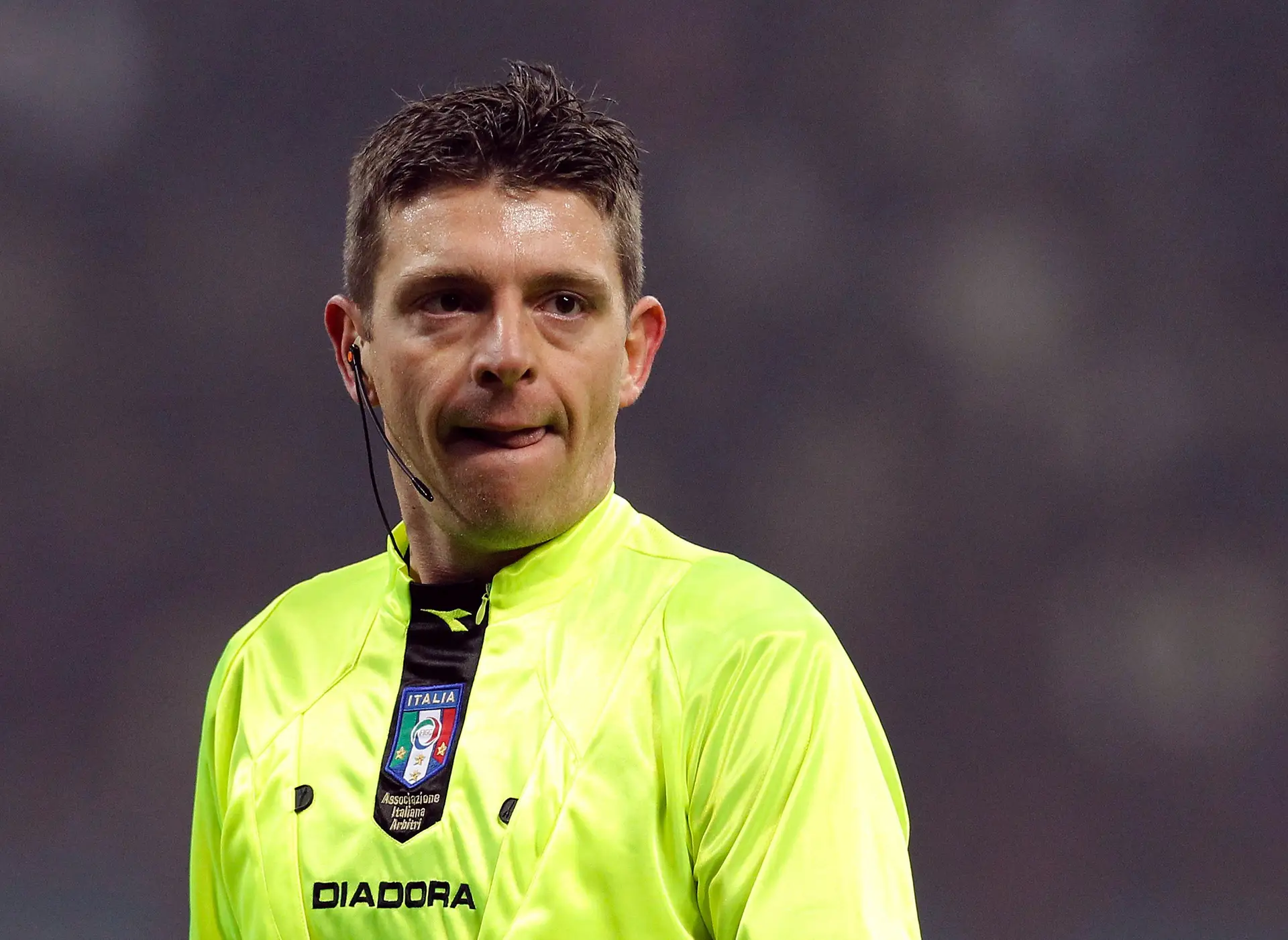 Italino Gianluca Rocchi arbitra Légia-Sporting, alemão Felix Zwayer no Dragão